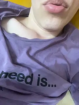 Snapshot of Yammy_AssHole chatting on October 5, 7:51 pm Yammy AssHole online show from October 5, 7:51 pm