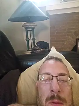 Snapshot of MEAT4urGRILL chatting on October 14, 9:11 pm MEAT4urGRILL online show from October 14, 9:11 pm