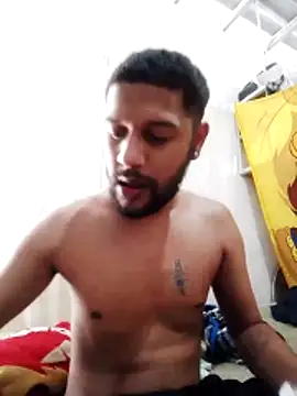 DebuggedLawn online show from April 7, 3:12 pm