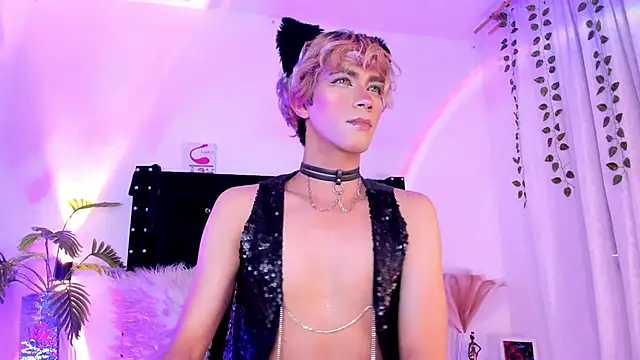 Cooperrosscute233 online show from March 2, 10:39 pm