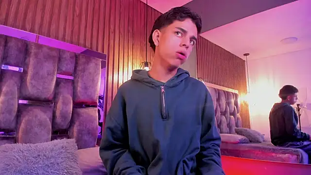 owen  johnson online show from February 13, 11:59 am