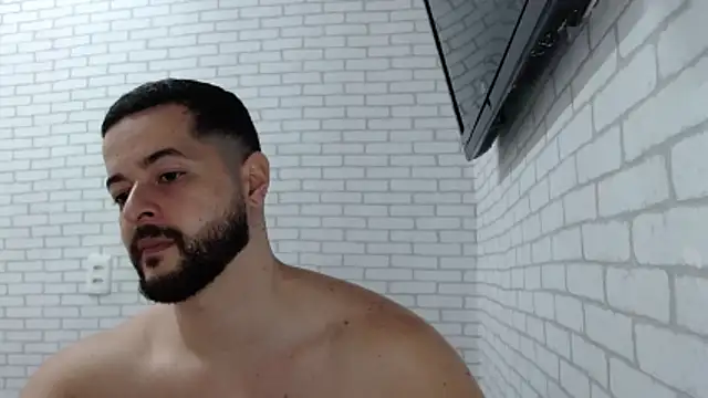 BombeiroHotx online show from November 7, 1:09 am