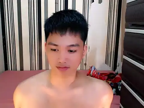 Mister officer69 online show from February 14, 1:06 pm