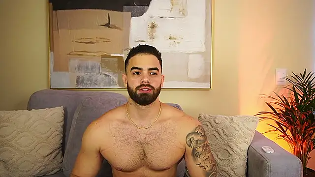 Paul Phoenix online show from February 18, 9:01 pm