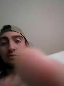 salmonman1305 online show from November 6, 8:01 pm