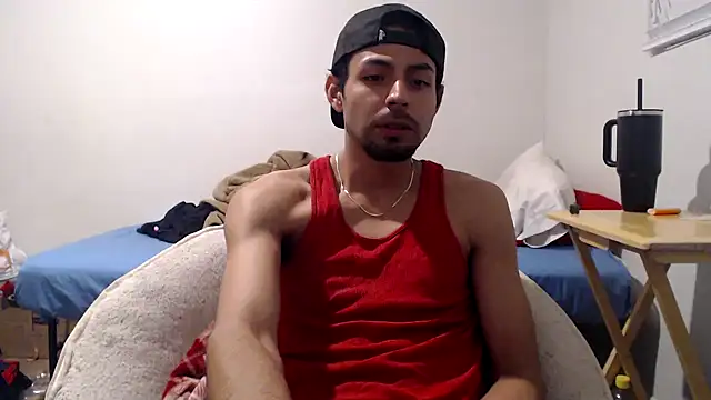 jbadlatin00 online show from November 12, 1:33 am