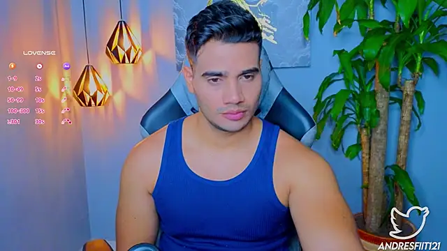 Snapshot of AndresR3 chatting on October 1, 1:20 am AndresR3 online show from October 1, 1:20 am