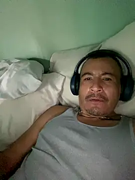 Chillo956 online show from December 19, 2:47 pm