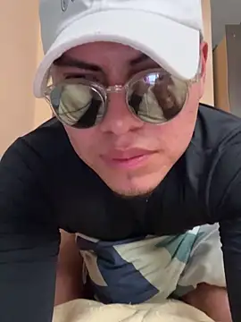 cap 23 online show from November 8, 9:40 pm