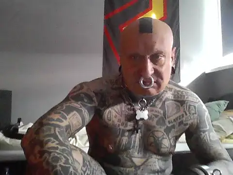 object857 online show from January 6, 12:20 pm