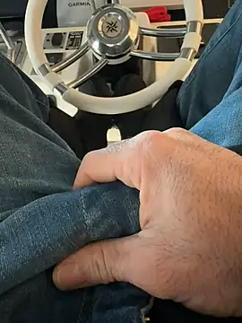 35-Dsk online show from February 3, 10:20 am