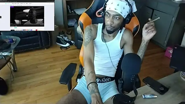 KasanovaFrankenstein online show from November 8, 7:17 pm