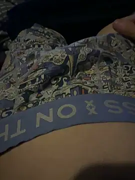 adam420  online show from November 18, 2:48 am