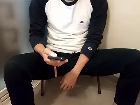 nori1981 oosaka online show from March 16, 10:19 am