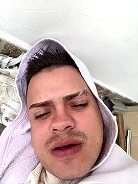 Teo Vanegas online show from November 8, 2:42 pm