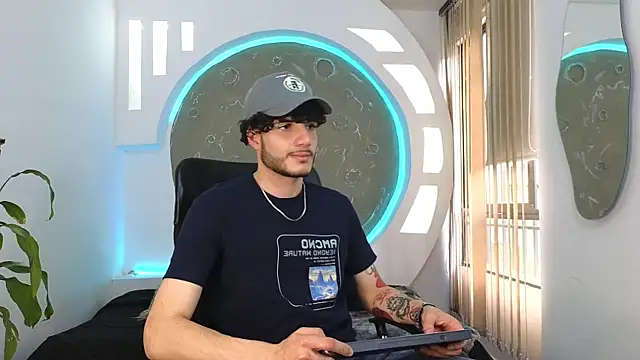 Rafael Mendezz online show from October 9, 8:58 pm