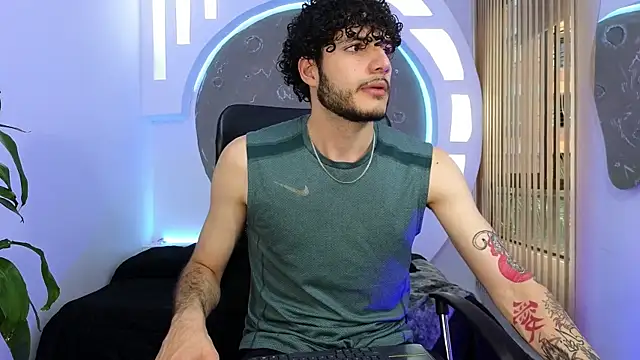 Rafael Mendezz online show from September 26, 9:45 pm