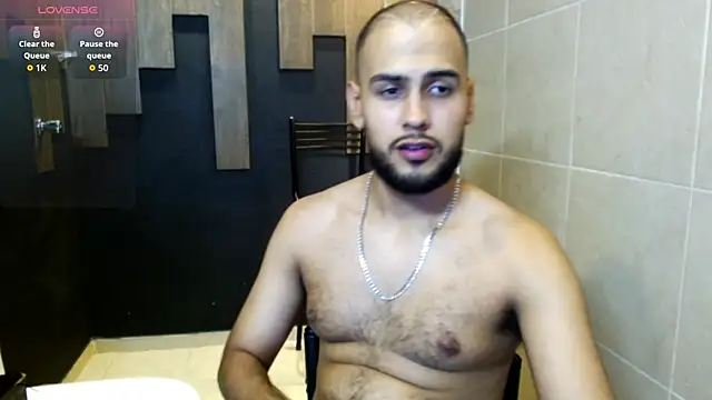 Marcus Soler online show from November 12, 8:47 pm