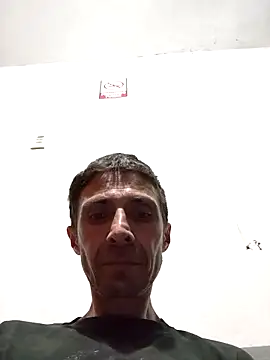 githot online show from April 4, 6:32 am