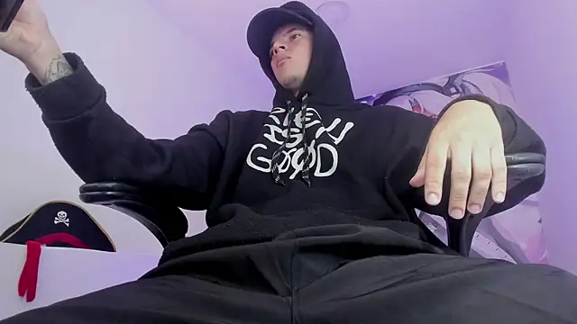 Fran Boy online show from October 3, 4:17 am