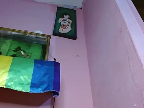 skinny1hugecock27 online show from April 22, 2:44 pm