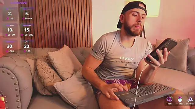 Maximo Wolff online show from January 13, 10:14 pm