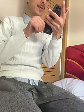 HitShelf online show from January 11, 2:10 pm