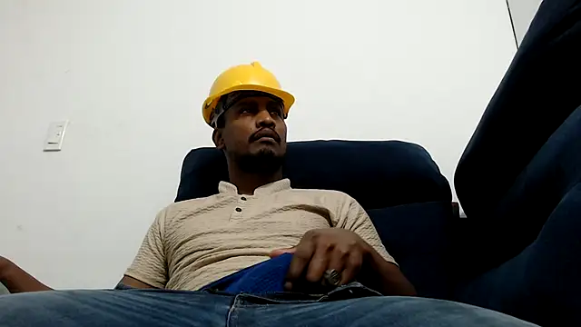 ElCaballeroNegro24 online show from April 2, 3:15 am