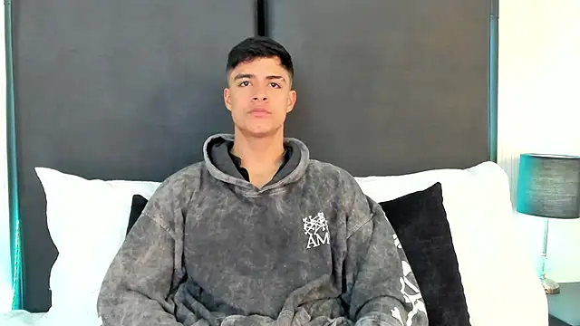Snapshot of JacobBikerr chatting on September 24, 11:41 am JacobBikerr online show from September 24, 11:41 am