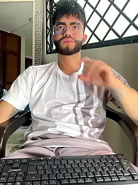 King Draven3 online show from January 6, 7:40 pm