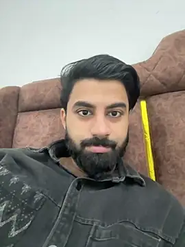 hottestboy03 online show from December 4, 5:58 am