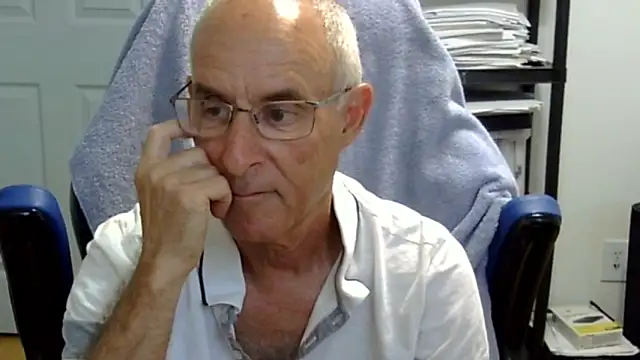 funone1999 online show from September 12, 1:27 am