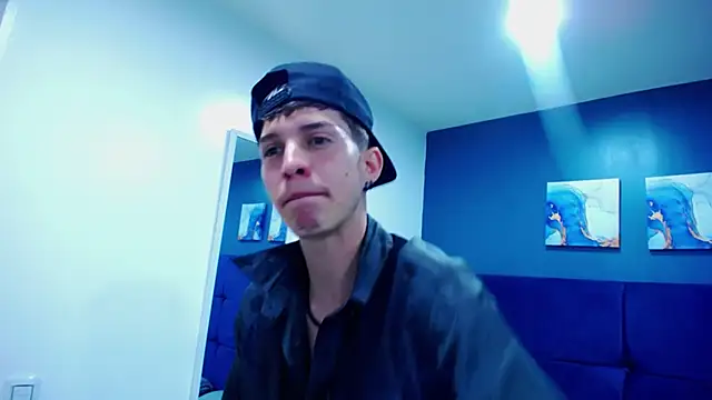 Jheampiiero online show from September 19, 2:06 pm