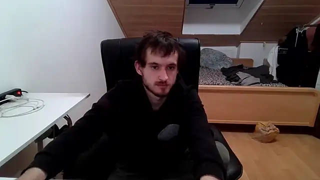 Bez3ybik online show from December 3, 9:43 pm