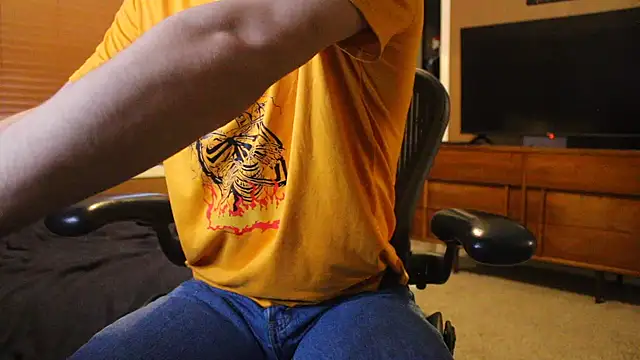 jjjjjfive online show from April 10, 1:12 am