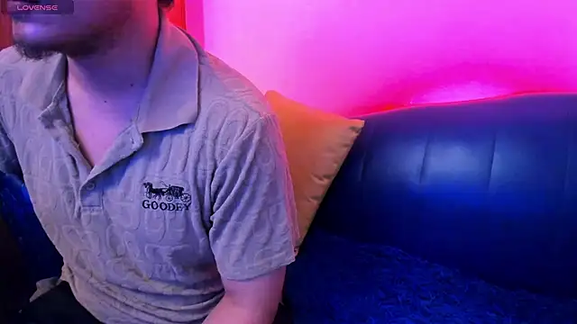 juanmechanic  online show from April 5, 7:05 am