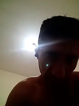 Maniasefetiches online show from March 21, 3:21 am