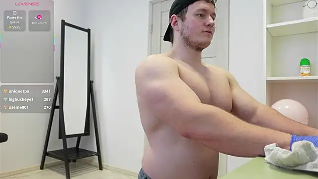 Richard Dullas online show from October 4, 12:21 pm