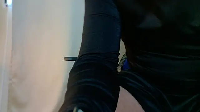 AlphaDrip online show from September 10, 12:15 pm