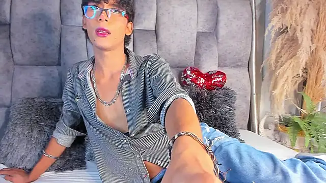 d3rke 666 online show from October 31, 4:36 am