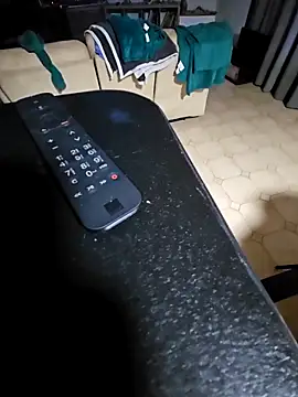 Stingles online show from April 10, 6:59 pm