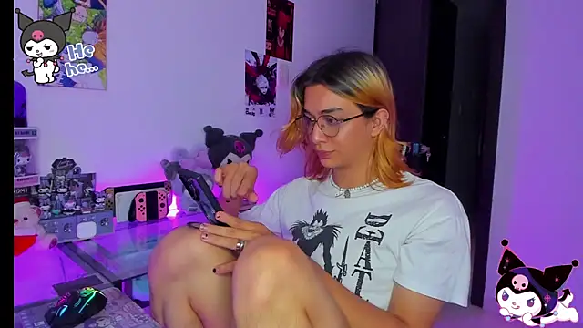 KeitaMoon online show from November 10, 9:42 pm