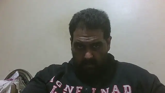 elpoop7305 online show from December 13, 8:15 pm