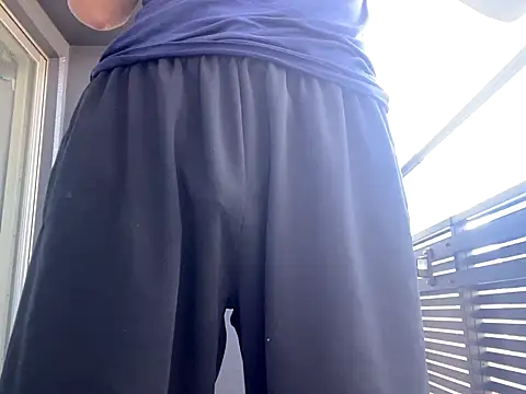 yu lqqt online show from October 9, 2:49 am