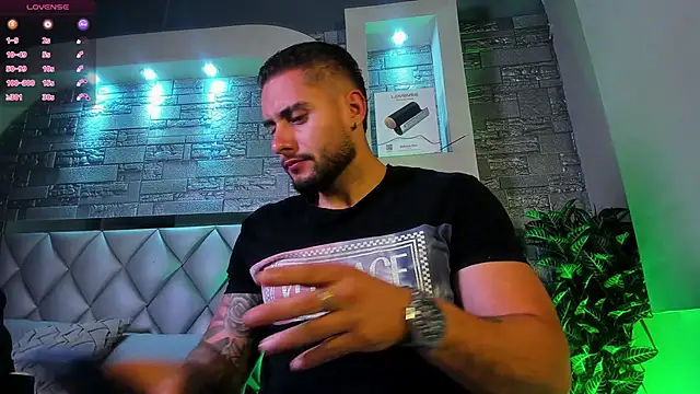 dominic de luca online show from October 2, 2:48 am