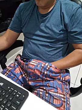 Carloskasado online show from October 29, 11:18 pm