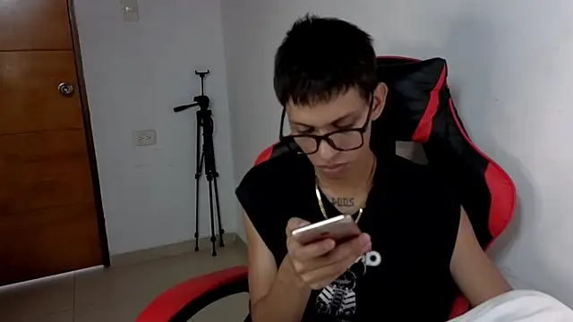 sung yol online show from April 6, 4:52 pm