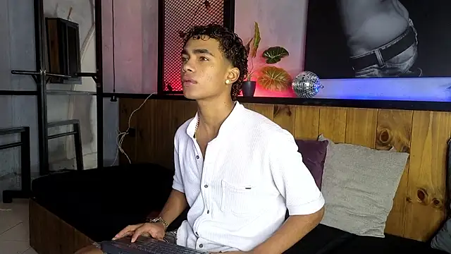 AlanCutee online show from March 19, 12:08 pm