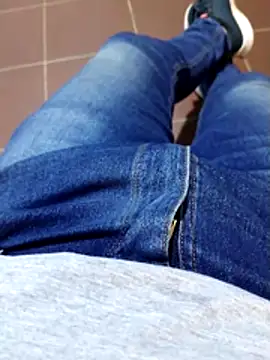 JoaoPedro17cm online show from November 16, 4:42 pm