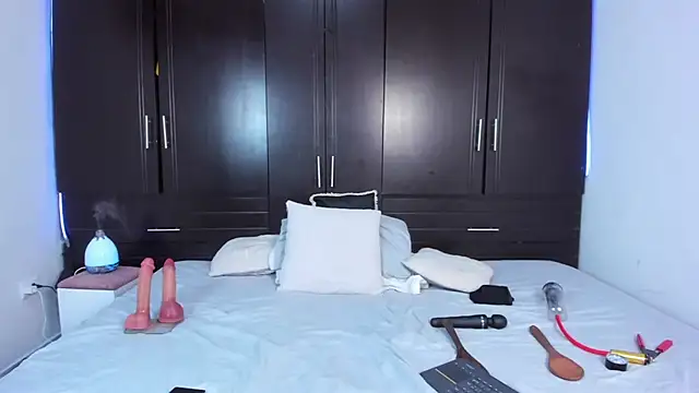 zadders yb online show from October 2, 4:05 am